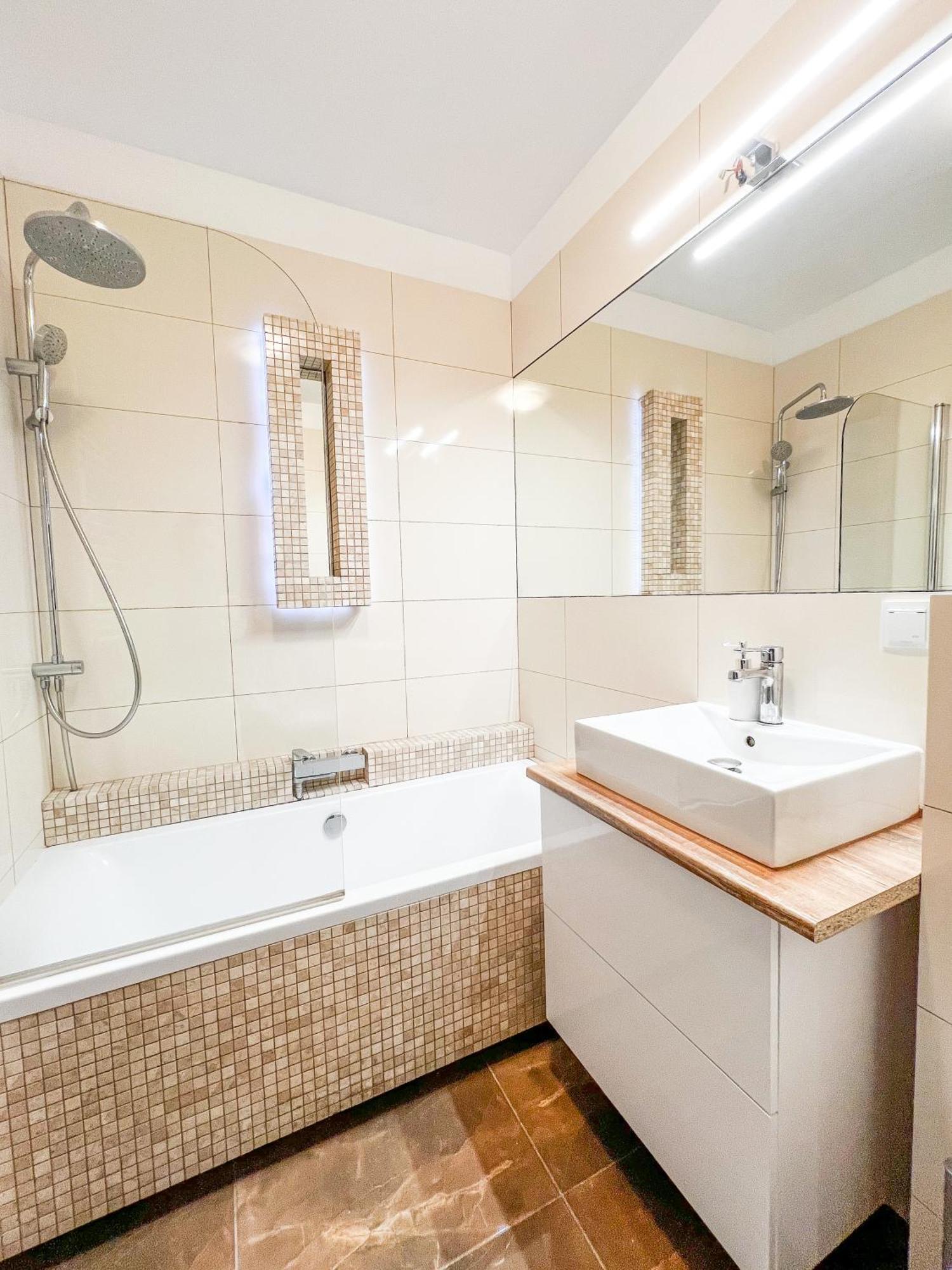 Cozy Apartment Bajeczna Krakow Exterior photo